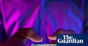 EU accuses Meta of failing to address addictive design risks