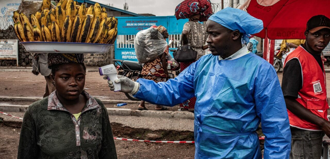 Ebola treatment trials begin in DRC outbreak with no approved drugs