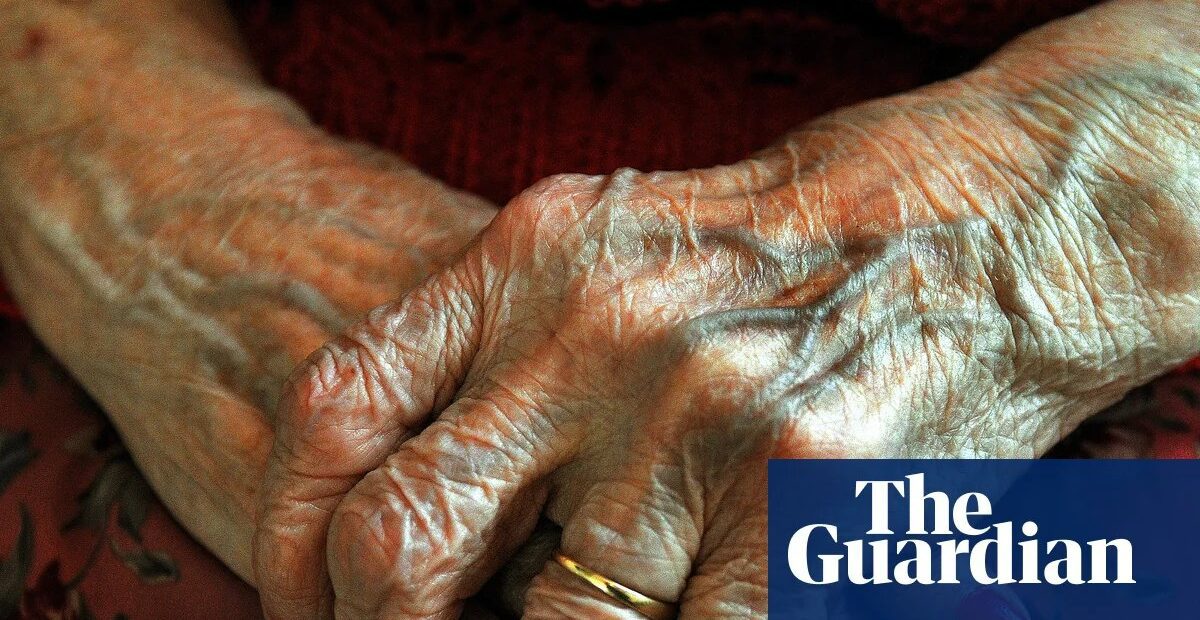 England's north-south life expectancy gap widens despite record highs