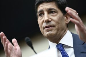 Fed watchers analyze Warsh's repeated phrases for policy clues