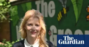 Green MP introduces bill for maximum workplace temperature in UK