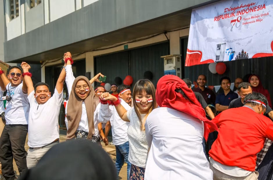 Indonesia faces investor exodus after Hormuz closure and spending concerns