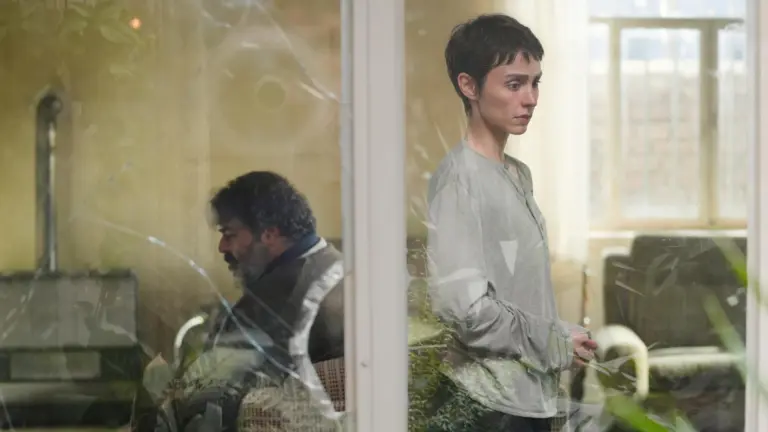 Iranian Film 'Falling House' Acquired by Paradise City Sales Before Venice Premiere