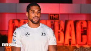 Joshua says Usyk’s team urged him to ‘show greatness’ before Prenga fight