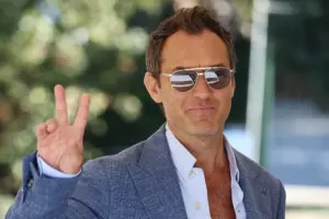 Jude Law to Star in Getaway Driver Film Written by Zach Baylin