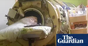 Last known US polio survivor using iron lung dies at 78