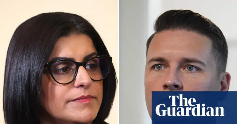 Ministers apologize for jokes about prisoner early release scheme