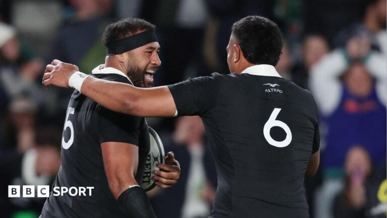New Zealand Dominates Ireland 40-21 to Extend Eden Park Unbeaten Streak to 53