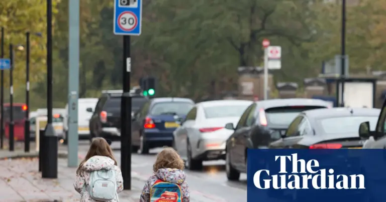 Poorest children in England 40% more likely to be hospitalised for lung infections