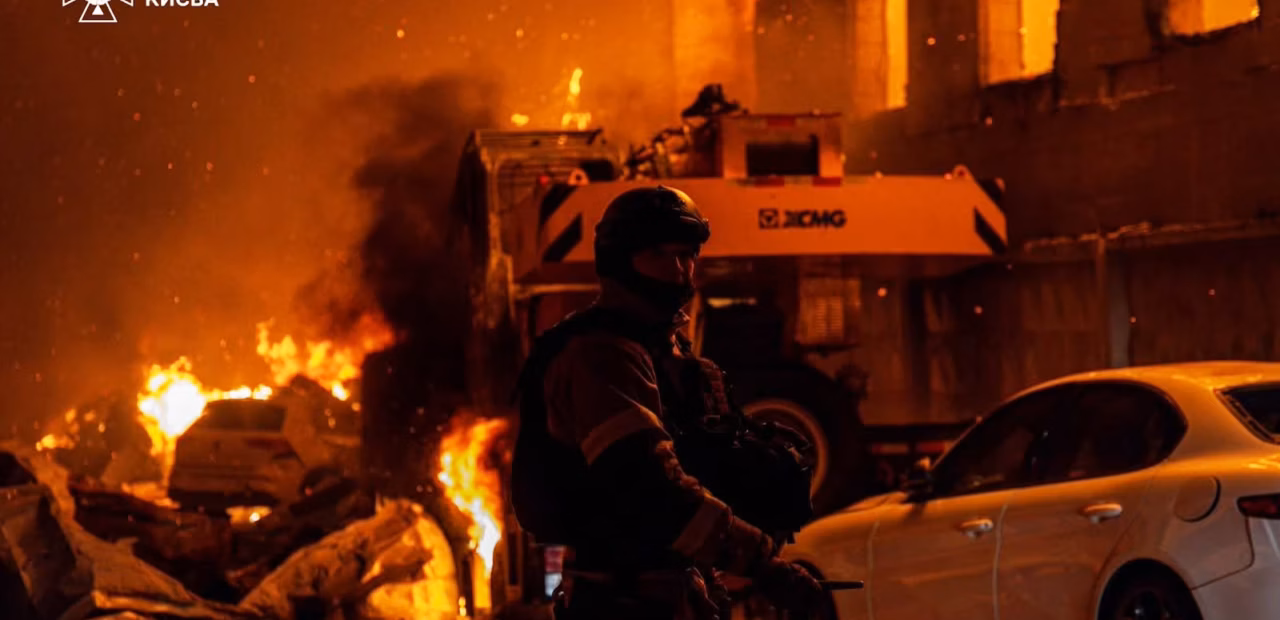 Russian attacks kill 3 in Ukraine, strike Kyiv for second night