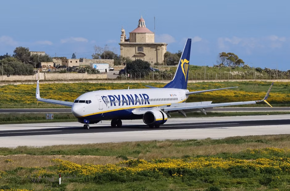 Ryanair-Air Malta Window Blowout: What the Single Source Reports