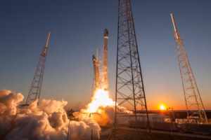 SpaceX shares fall below IPO price for first time