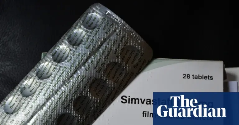 Statins help close cholesterol, blood pressure gap for obese over 40s, study finds