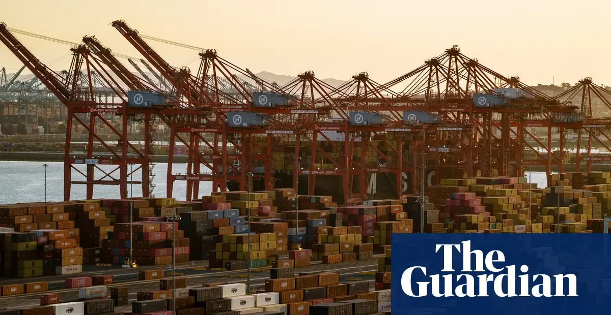 Trump Threatens EU Tariffs Over Fines on US Tech Companies