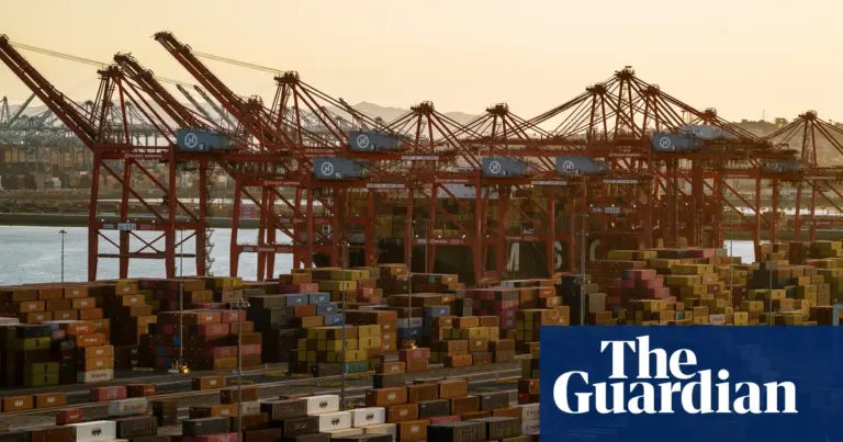 Trump Threatens EU Tariffs Over Fines on US Tech Companies
