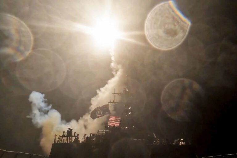 U.S. strikes bridges near Iran port, expands campaign over Strait of Hormuz