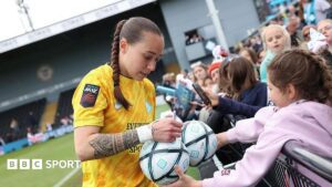WSL fans praise atmosphere, criticize scheduling and accessibility