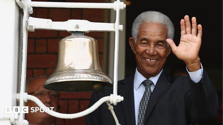 West Indies cricket legend Sir Garfield Sobers dies at 89